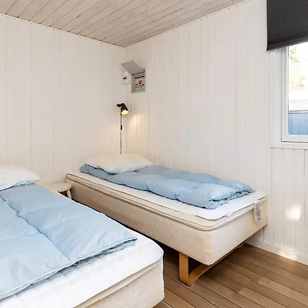 Holiday home 6 Person In *